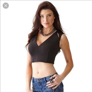 Black guess crop top